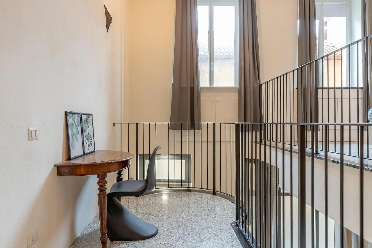 Ferienwohnung Moderno Loft A Due Passi Dal Lago Torno Apartment