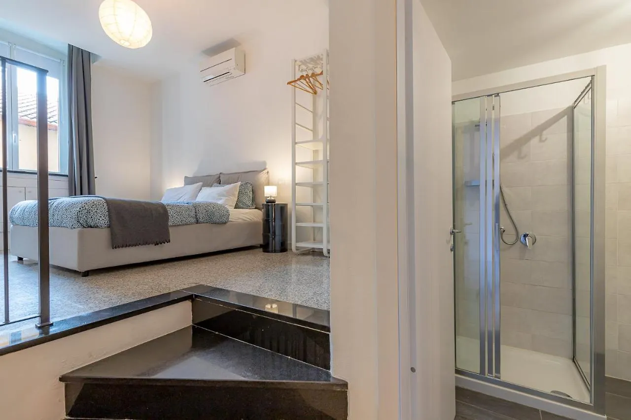 Ferienwohnung Moderno Loft A Due Passi Dal Lago Torno